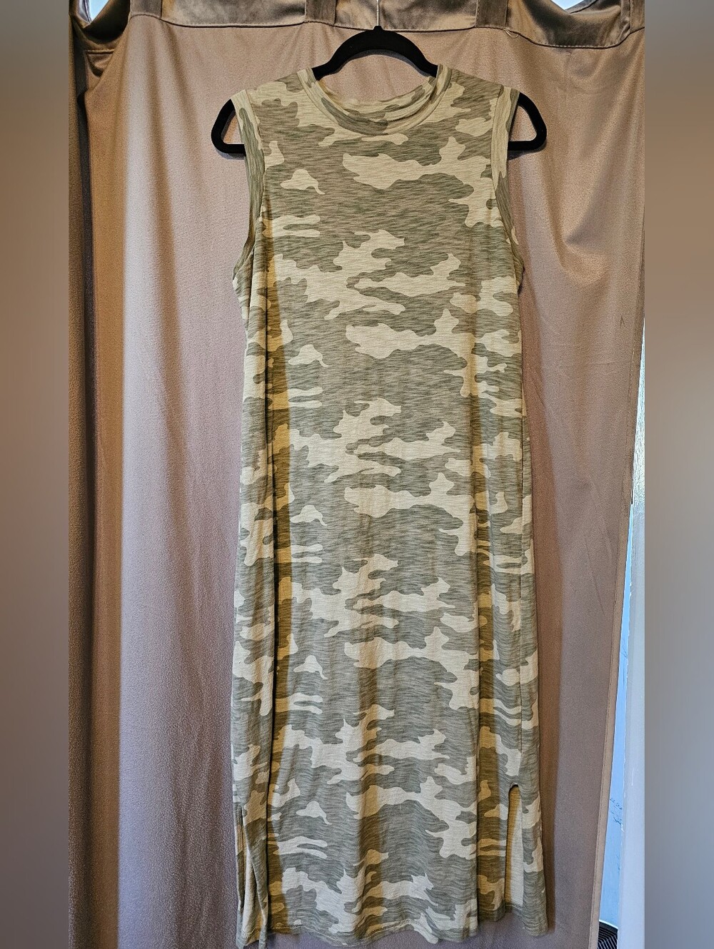 Universal Thread Sleeveless Camo Midi Dress in Olive and Beige